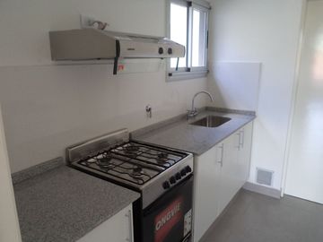 QUINTA SECCION - DPTO 1 DORMITORIO/COCHERA