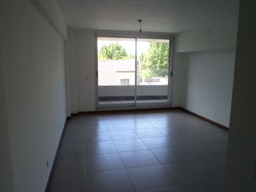 QUINTA SECCION - DPTO 1 DORMITORIO/COCHERA