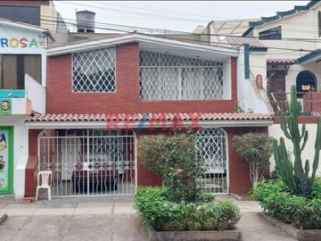 HERMOSA CASAS  EN SANTIAGO DE SURCO