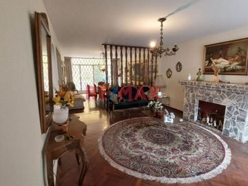 HERMOSA CASAS  EN SANTIAGO DE SURCO