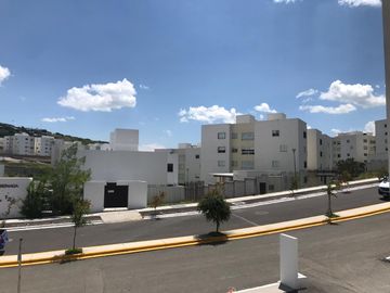 Renta de Departamento amueblado en Privalia Fray Junipero Serra
