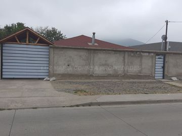 Encanto Residencial en La Calera: Hermosa Casa de 4 Dormitorios con Piscina y 3 estacionamientos