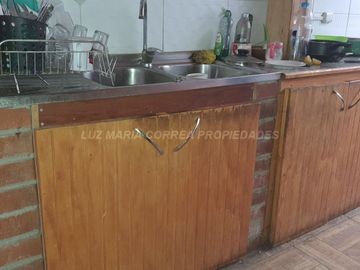 Encanto Residencial en La Calera: Hermosa Casa de 4 Dormitorios con Piscina y 3 estacionamientos
