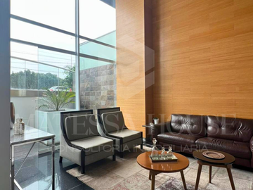 SE VENDE - ALQUILA DEPARTAMENTO EN AV. EL DERBY, SURCO