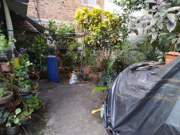 venta casa esquinera para remodelar barrio el Limonar