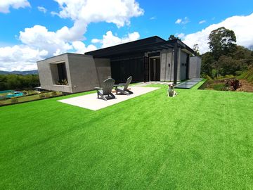 New, Modern 5 Bedroom Home in Residential Community, Heart of Llanogrande, Rionegro