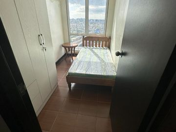 2BR San Lorenzo Place