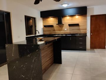 Casa en Venta en Residencial San Agustín, San Pedro, Garza, García, Nuevo León