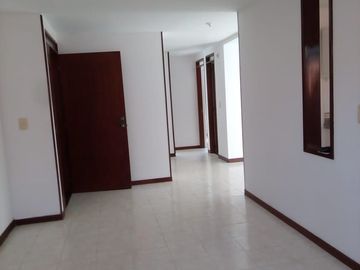 VENTA CASA CAMPESTRE HACIENDA EL CASTILLO - NEGOCIABLE