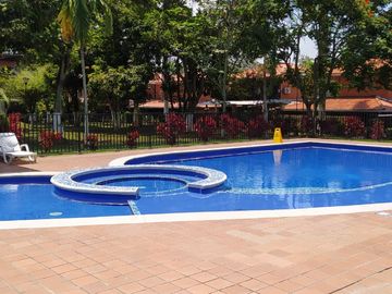 VENTA CASA CAMPESTRE HACIENDA EL CASTILLO - NEGOCIABLE