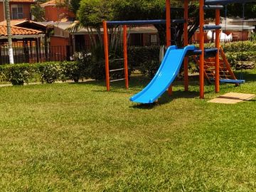 VENTA CASA CAMPESTRE HACIENDA EL CASTILLO - NEGOCIABLE