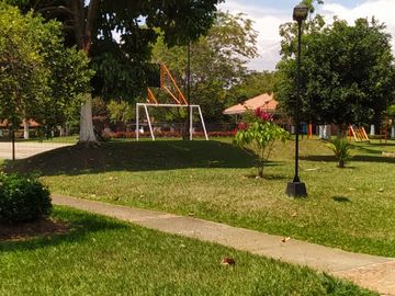 VENTA CASA CAMPESTRE HACIENDA EL CASTILLO - NEGOCIABLE