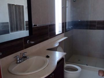 VENTA CASA CAMPESTRE HACIENDA EL CASTILLO - NEGOCIABLE