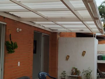 VENTA CASA CAMPESTRE HACIENDA EL CASTILLO - NEGOCIABLE