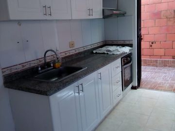 VENTA CASA CAMPESTRE HACIENDA EL CASTILLO - NEGOCIABLE