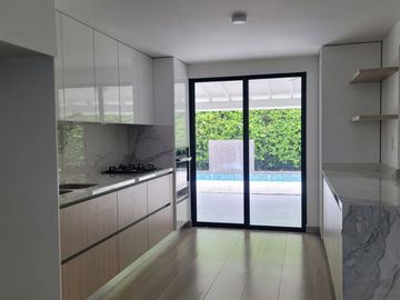CASA CAMPESTRE REMODELADA PANCE..