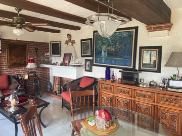 Casa en Venta en Col. Rancho Tetela, Cuernavaca, Morelos con 2 Habitaciones