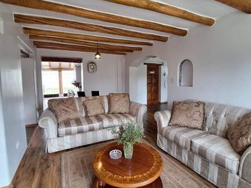 VENDO HERMOSA CASA RUSTICA DE 1000M2