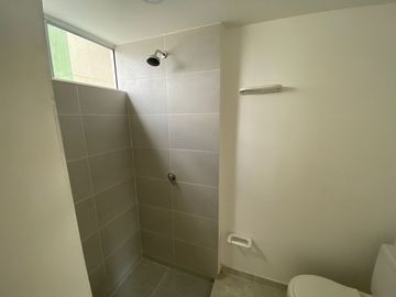 Venta de apartamento en Conjunto Residencial Alameda Alto