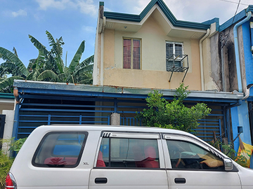 House and lot for sale in Metroville Complex Phase 3 Barangay Canlalay Biñan City Laguna