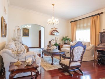 SE VENDE CASA DE UNA PLANTA EN COL. PITIC