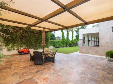 SE VENDE CASA DE UNA PLANTA EN COL. PITIC