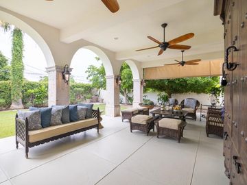 SE VENDE CASA DE UNA PLANTA EN COL. PITIC