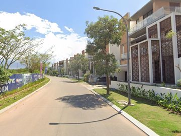 Citraland Megah Batam Center 3-Floor Luxury House for Sale