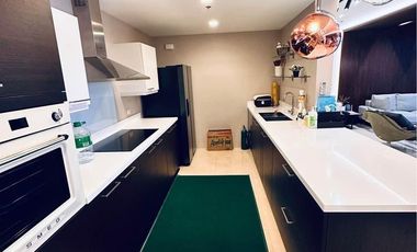 🌆 Experience Opulent Living: 3BR Condo with 2 Parking Spaces at The Suites, BGC! Secure Your Dream Home Today! 🛋️