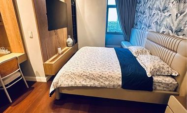 🌆 Experience Opulent Living: 3BR Condo with 2 Parking Spaces at The Suites, BGC! Secure Your Dream Home Today! 🛋️