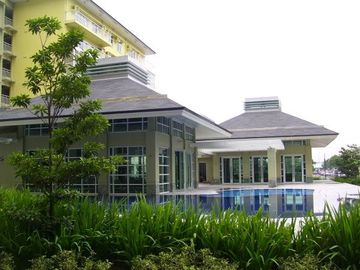 For Sale: 2BR Unit The Red Oak - Two Serendra, BGC