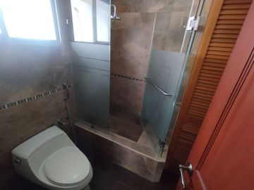 VENTA DE CASA EN URB. PUERTO AZUL - VÍA A LA COSTA