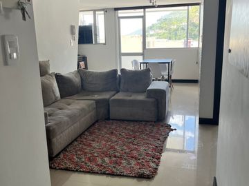 Ibarra - Hermoso Departamento Amoblado en Venta en Edificio Mirasierra