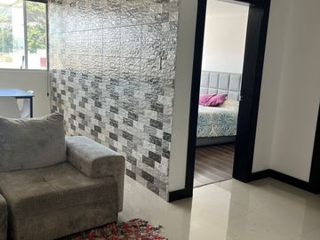 Ibarra - Hermoso Departamento Amoblado en Venta en Edificio Mirasierra