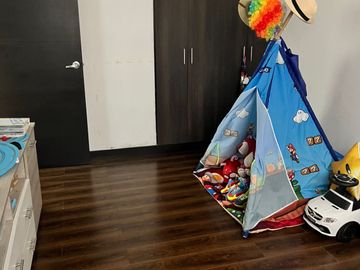 Ibarra - Hermoso Departamento Amoblado en Venta en Edificio Mirasierra