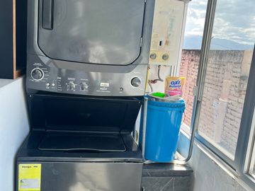 Ibarra - Hermoso Departamento Amoblado en Venta en Edificio Mirasierra