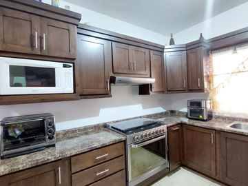 CASA VENTA DE UN PISO AL NORTE. CARDENO RESIDENCIAL