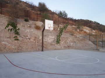 CASA VENTA DE UN PISO AL NORTE. CARDENO RESIDENCIAL