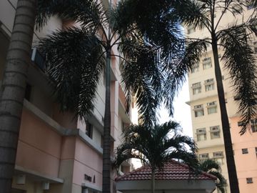 2 Bedroom Condo For Sale in Malate near Bangko Sentral