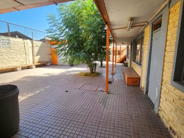 Se Vende Ex Colegio, Ideal Empresas, Oficinas O Fábrica