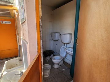 Se Vende Ex Colegio, Ideal Empresas, Oficinas O Fábrica