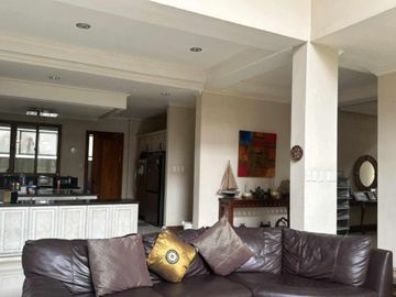 House and Lot for Sale inside the posh Marina Baytown East Subdivision, Paranaque City near PITX and Okada