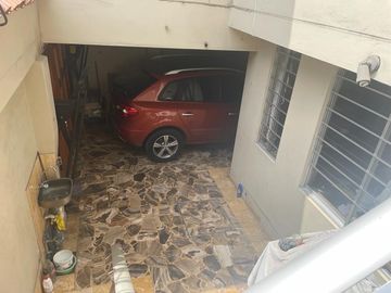 Venta de casa en URB INgeniería ,SMP de 2 pisos en excelente estado