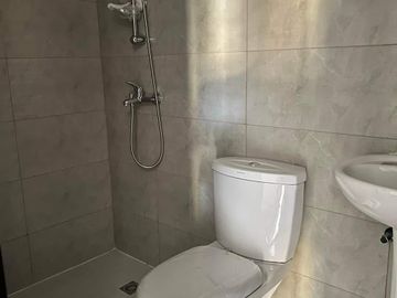 SINGLE DETACHED HOUSE AND LOT IN MINGLANILLA
