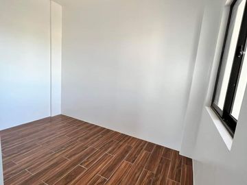 SINGLE DETACHED HOUSE AND LOT IN MINGLANILLA