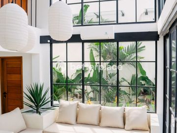 Seaside Sophistication: Stylish Leasehold Loft Just Steps from Balangan Beach