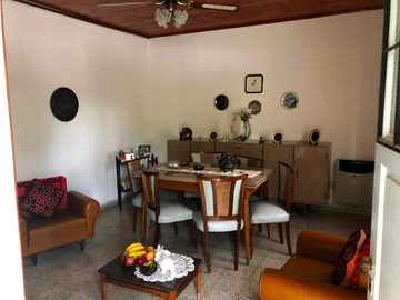 Casa Ideal Para Fin De Semana. (pipinas, Partido De Punta Indio).