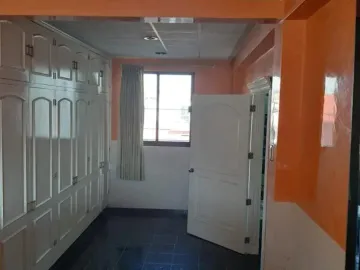 Amplia Casa de 8 Recámaras en Parque de Poblamiento, Pachuca de Soto, Hidalgo.