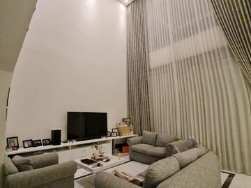 Rumah Mewah Furnish 4+1 KT, International Village, Citraland, Surabaya