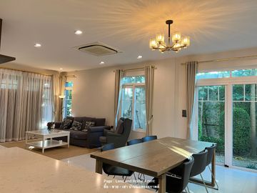 Detached house for Sale or Rent Nantawan Bangna Km.7 village, 4 bedroom Size S, Inside corner plot.